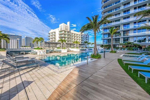 151 N Seabreeze 1701E, Fort Lauderdale, FL 33304