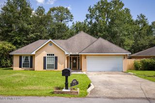 7881 Hilo Way, Diamondhead, MS 39525