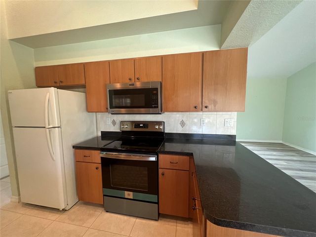 285 MILLPORT STREET NW, Port Charlotte, FL 33948