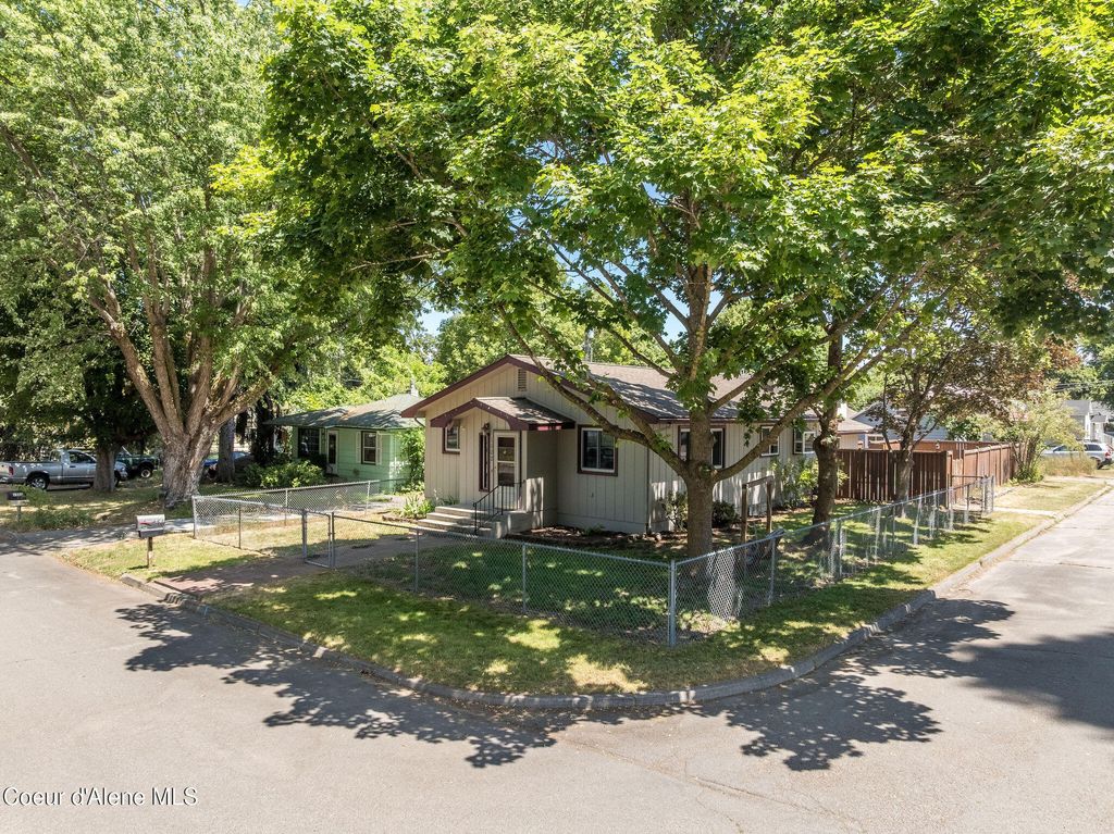 1502 N MELROSE ST, Coeur D'alene, ID 83814