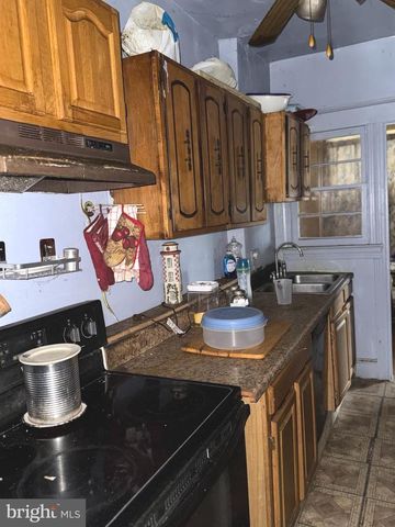 1612 TRINIDAD AVE NE, Washington, DC 20002