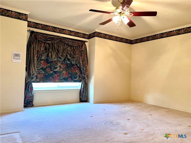 2102 Lakeview Loop, Killeen, TX 76543