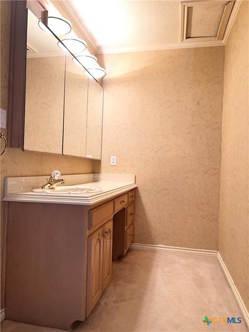 2102 Lakeview Loop, Killeen, TX 76543