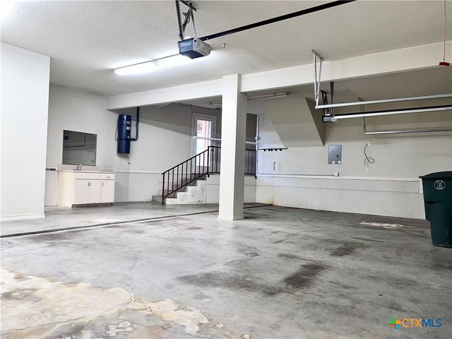 2102 Lakeview Loop, Killeen, TX 76543