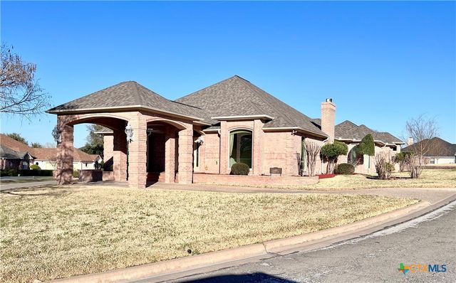 2102 Lakeview Loop, Killeen, TX 76543