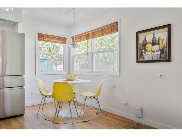 9534 N KELLOGG St, Portland, OR 97203