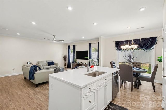 10434 Dalton Woods Court NW, Huntersville, NC 28078