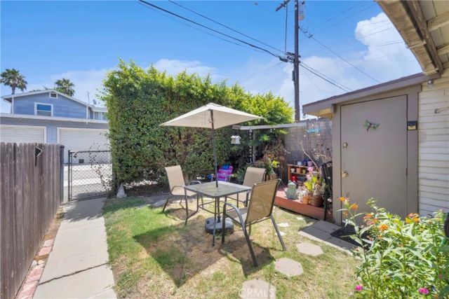 126 N Yale Avenue, Fullerton, CA 92831