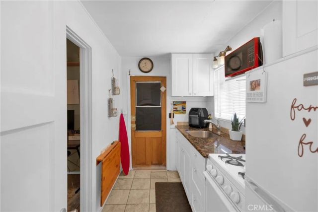 126 N Yale Avenue, Fullerton, CA 92831