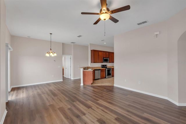 1913 ESTANCIA CIRCLE 1913, Kissimmee, FL 34741