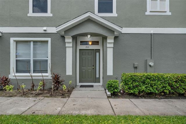 1913 ESTANCIA CIRCLE 1913, Kissimmee, FL 34741