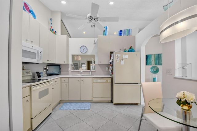 15340 Floral Club Road, Delray Beach, FL 33484