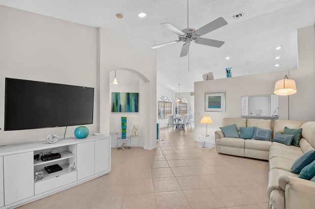15340 Floral Club Road, Delray Beach, FL 33484