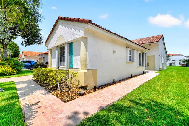 15340 Floral Club Road, Delray Beach, FL 33484
