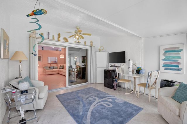 15340 Floral Club Road, Delray Beach, FL 33484