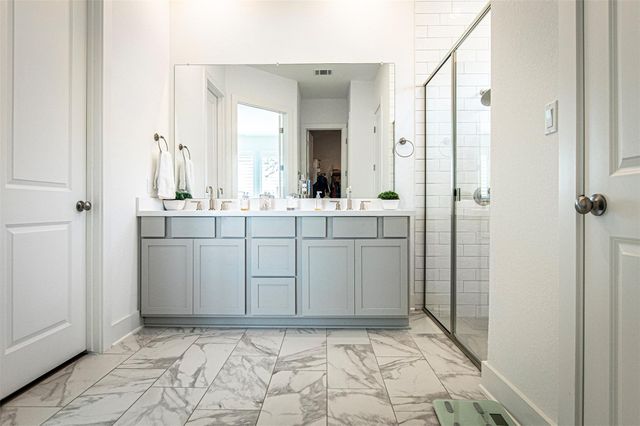 215 Milam Creek DR, Kyle, TX 78640