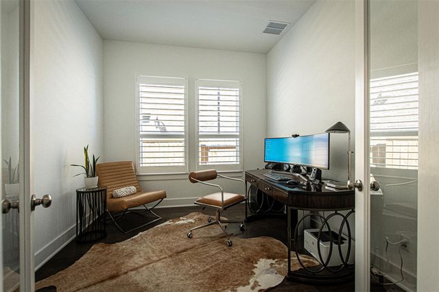 215 Milam Creek DR, Kyle, TX 78640