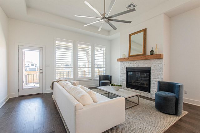 215 Milam Creek DR, Kyle, TX 78640