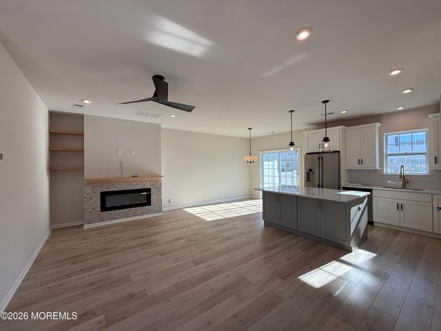 20 Laird Way, Wall, NJ 07753