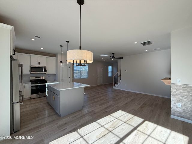 20 Laird Way, Wall, NJ 07753