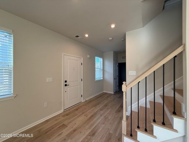 20 Laird Way, Wall, NJ 07753