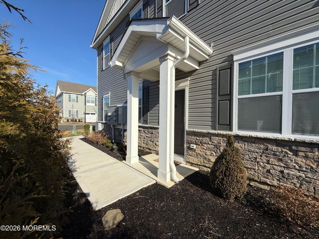 20 Laird Way, Wall, NJ 07753