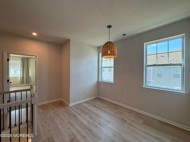 20 Laird Way, Wall, NJ 07753