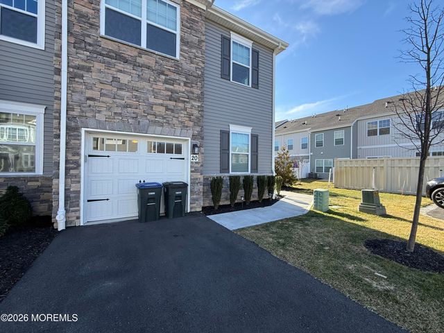 20 Laird Way, Wall, NJ 07753