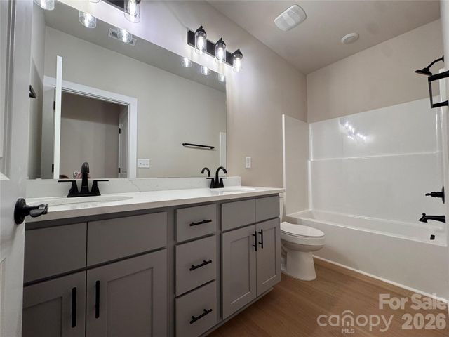 2422 Kimberly Avenue, Morganton, NC 28655