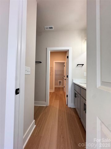 2422 Kimberly Avenue, Morganton, NC 28655