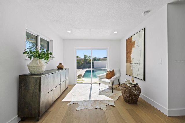 475 ISLAND WAY, Clearwater Beach, FL 33767