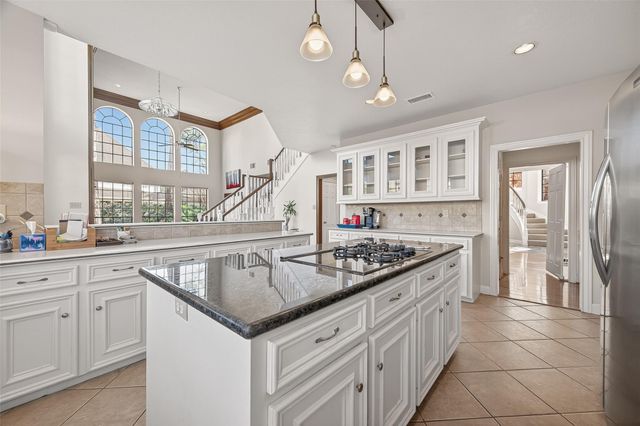 2203 Gleneagles Drive, League City, TX 77573