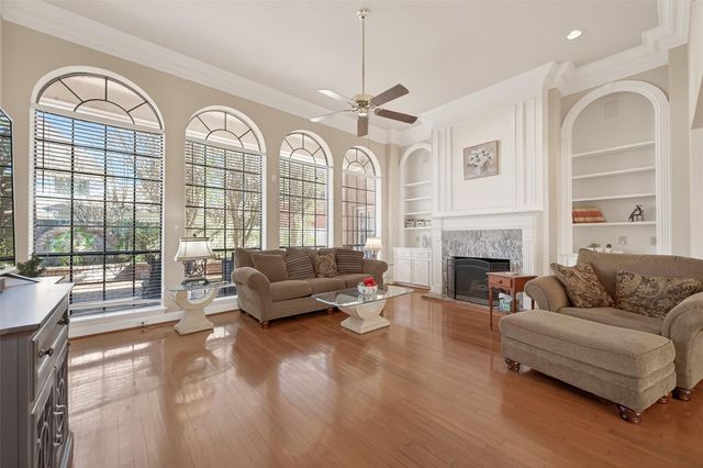 2203 Gleneagles Drive, League City, TX 77573