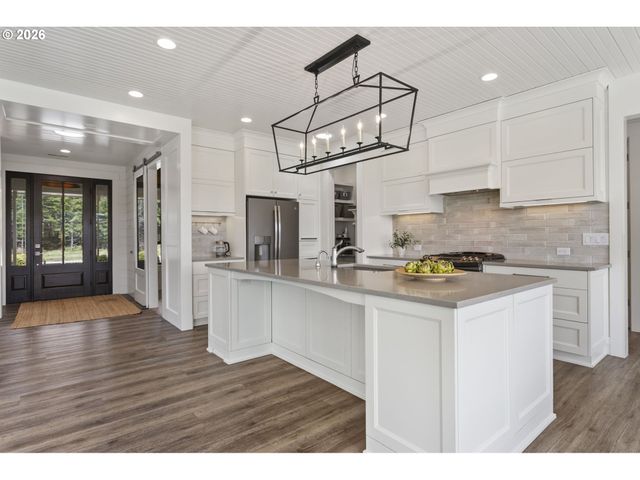 30312 Ne SUNSET FALLS Rd, Yacolt, WA 98675