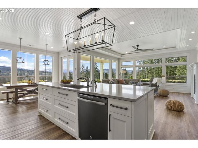 30312 Ne SUNSET FALLS Rd, Yacolt, WA 98675