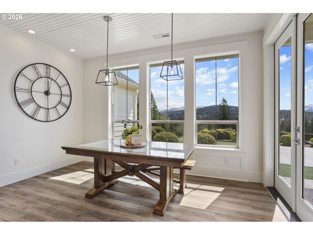 30312 Ne SUNSET FALLS Rd, Yacolt, WA 98675