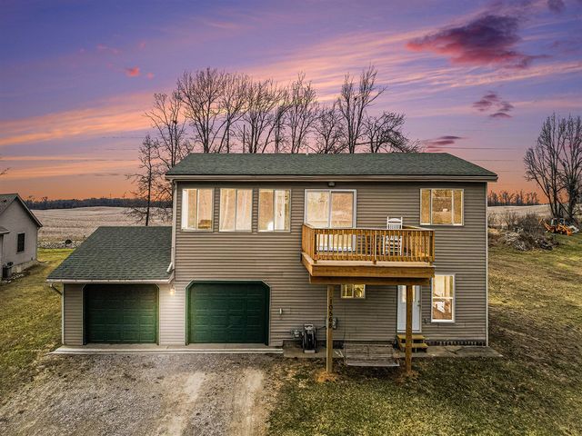 10568 Woodbrook Drive, Cement City, MI 49233