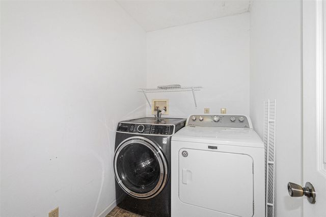 10568 Woodbrook Drive, Cement City, MI 49233