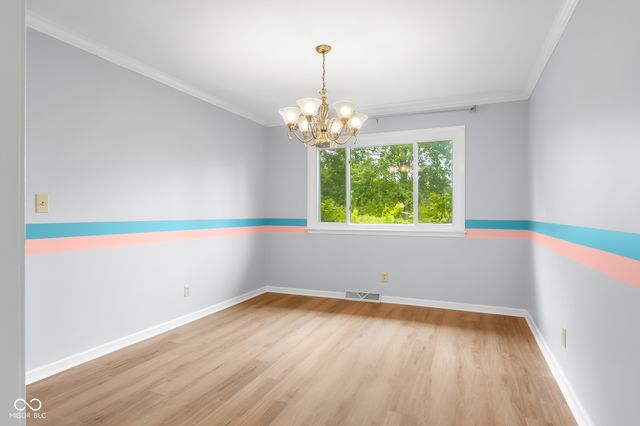 4730 Woodcrest Drive, Columbus, IN 47203