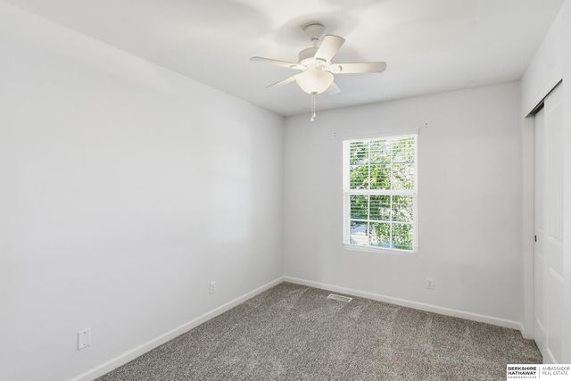 1801 N 207th Street, Elkhorn, NE 68022