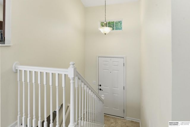 1801 N 207th Street, Elkhorn, NE 68022