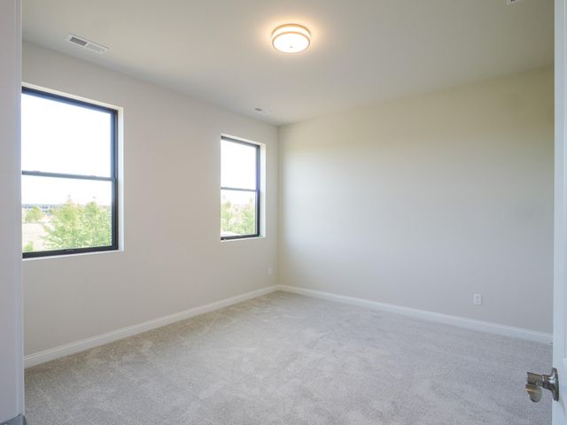 248 Sawgrass Drive, Crown Point, IN 46307