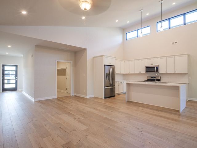 248 Sawgrass Drive, Crown Point, IN 46307