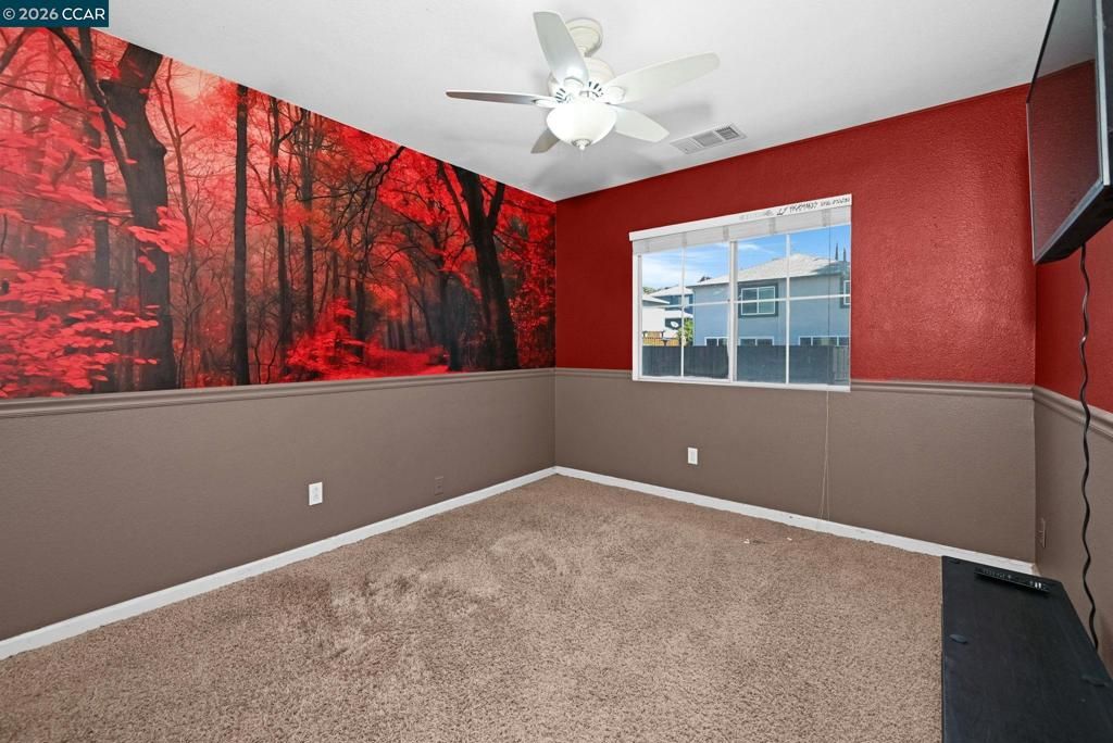 Image 12 of property listing at 616 Ross Circle, Martinez, CA 94553