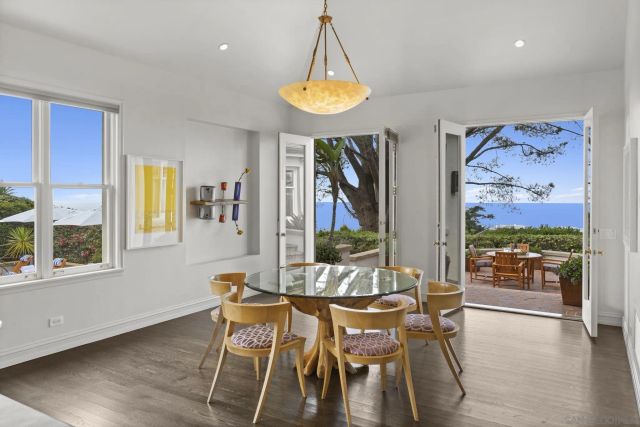 1515 El Camino Del Teatro, La Jolla, CA 92037