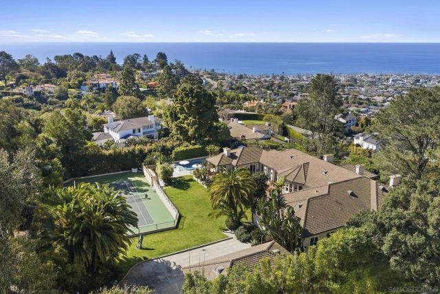 1515 El Camino Del Teatro, La Jolla, CA 92037