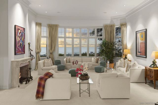 1515 El Camino Del Teatro, La Jolla, CA 92037