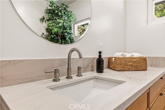 9324 Elben Avenue, Sun Valley (los Angeles), CA 91352