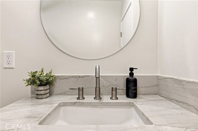 9324 Elben Avenue, Sun Valley (los Angeles), CA 91352