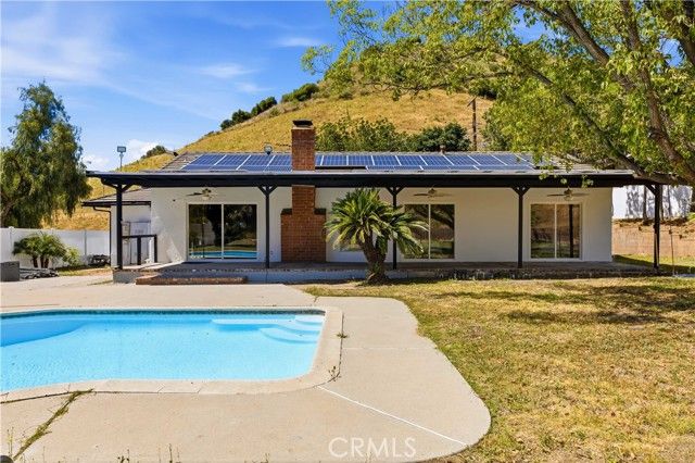 9324 Elben Avenue, Sun Valley (los Angeles), CA 91352